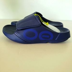 Oofos Navy Ooahh Sport Flex Sandal Slides NEW Men's 7 Women's 9